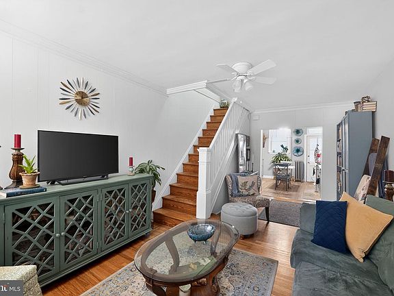 4th image of 1120 Roland Heights Ave