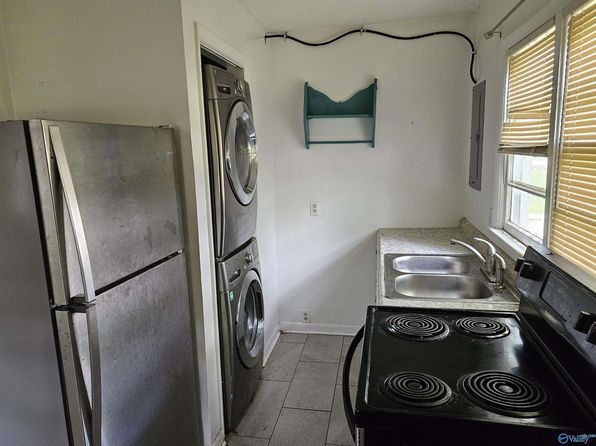 huntsville-alabama-92095811 picture