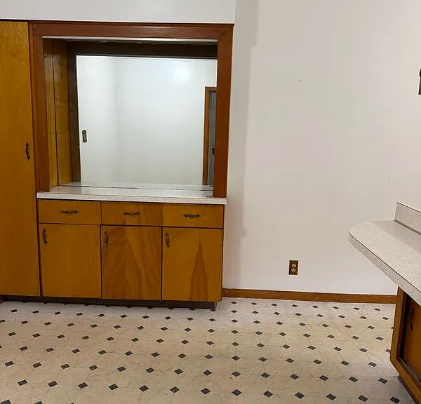 214 Market St #1 — Photo 3