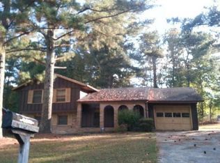 2545 Foxlair Trl, Atlanta, GA 30349