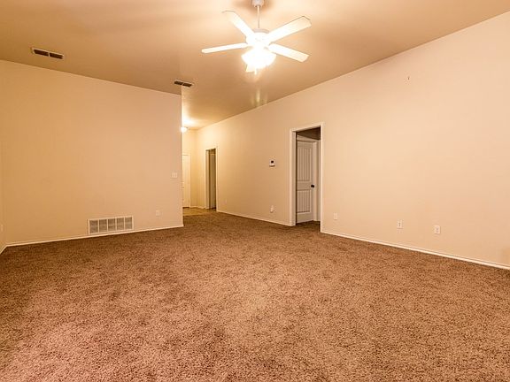 5th image of 504 Nolan Ryan Dr