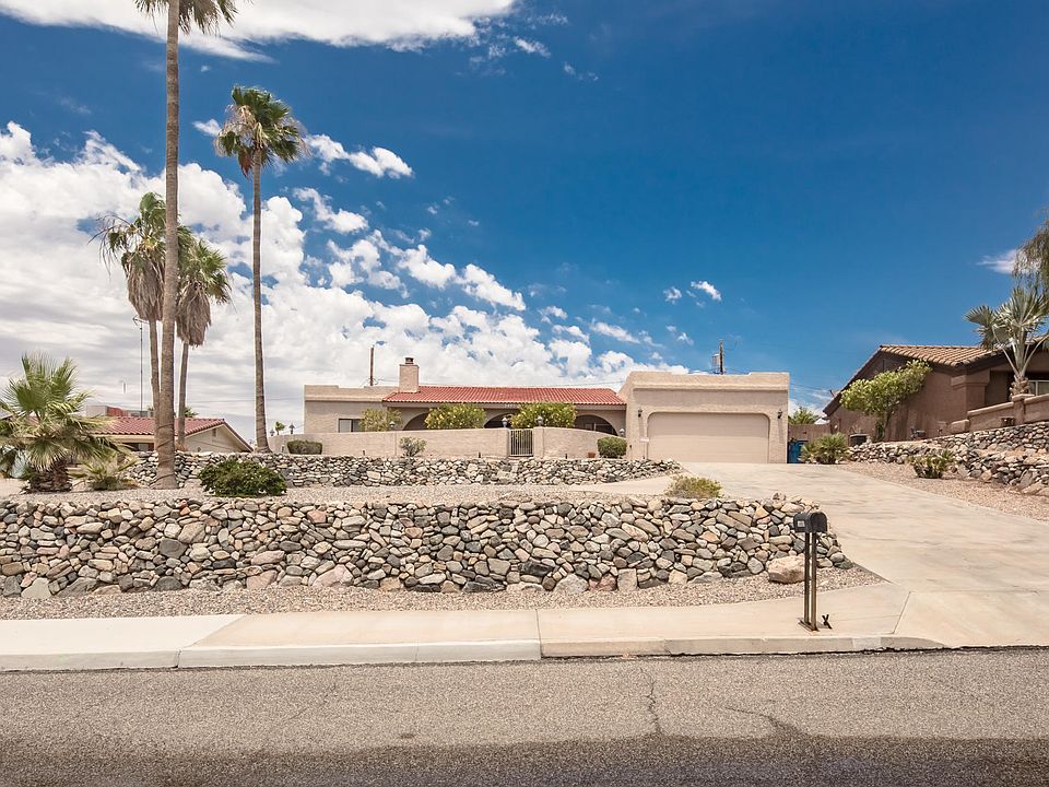1st image of 2495 Castaway Dr