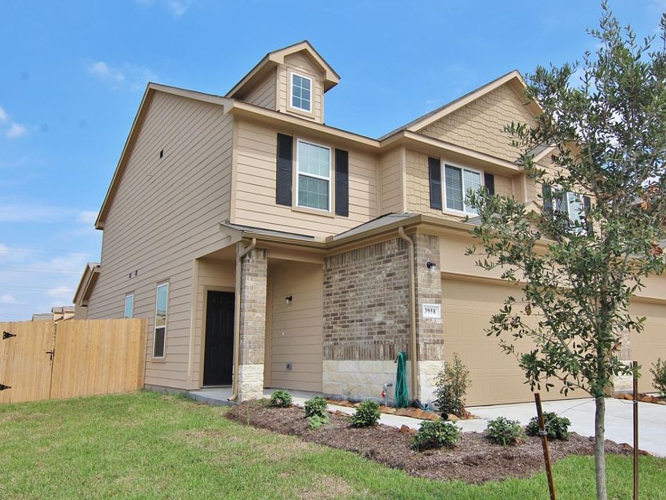 1st image of 3958 Lexington Manor Ct