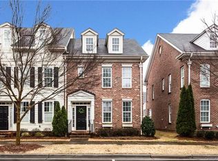 9816 Longstone Ln, Charlotte, NC 28277