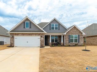 3015 Henry Rd, Decatur, AL 35603