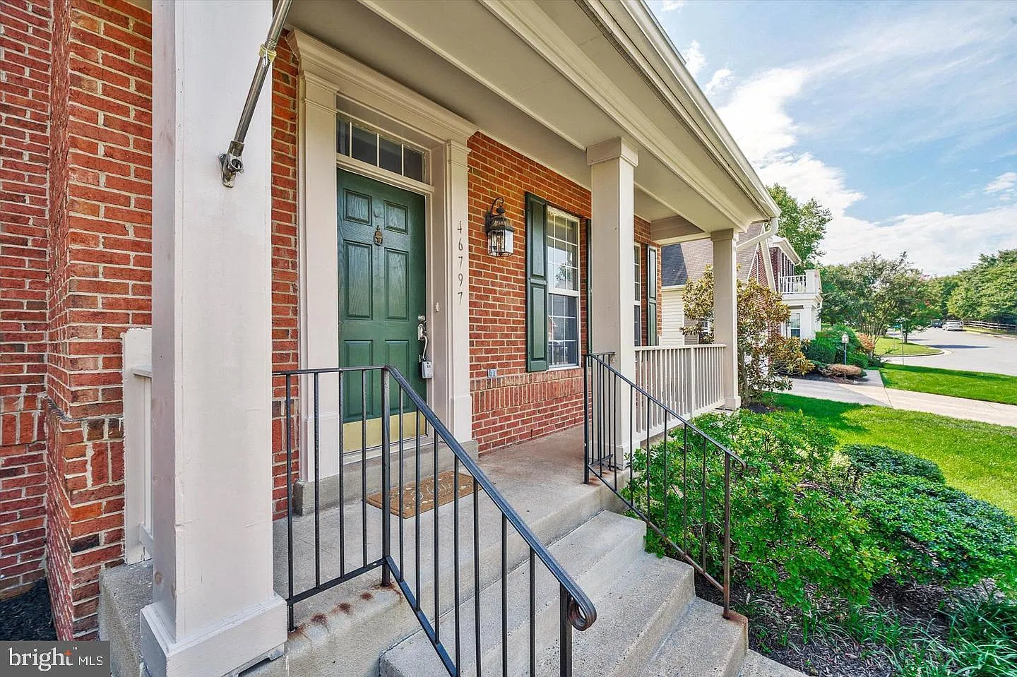 5 bed, 3.5 bath, 5310 sqft, $4,500 — Photo 4