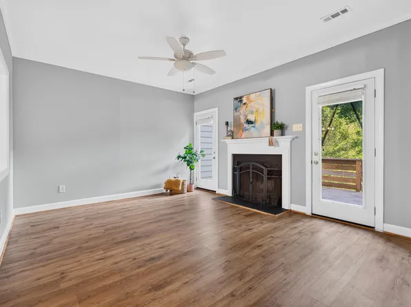 108 Granby Ct, Cary, NC 27511