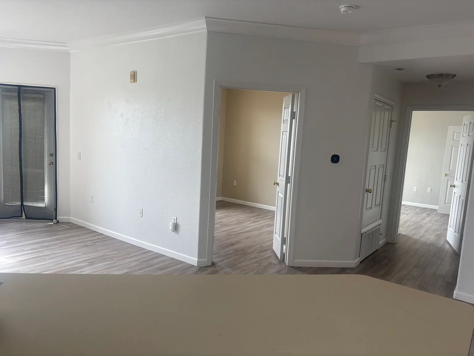 2 bed, 1.5 bath, 1200 sqft, $2,300 — Photo 2
