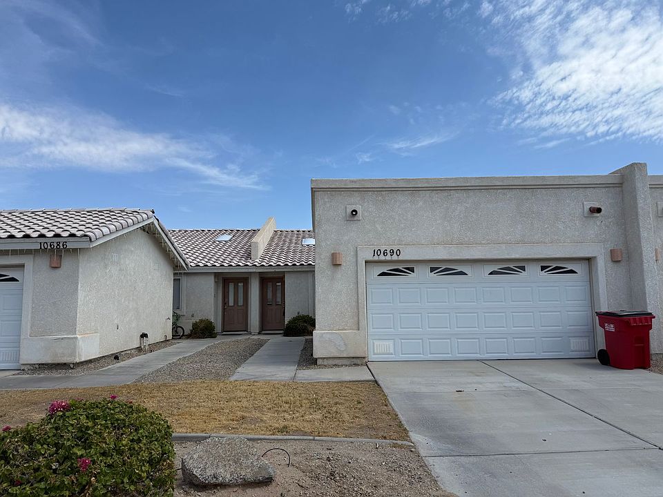 2nd image of 10690 E 35th Pl