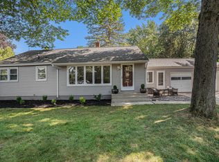 1239 Ione Ave, Norton Shores, MI 49441