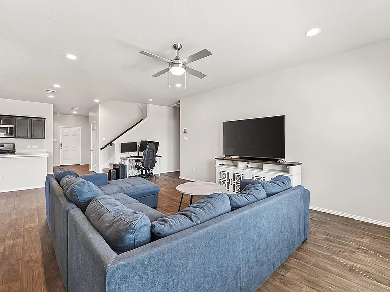 21500 Rustic Elm Dr — Photo 13