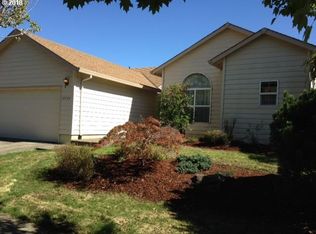 10724 SE Knapp Cir, Portland, OR 97266