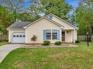 207 Lynton Ct, Goose Creek, SC 29445
