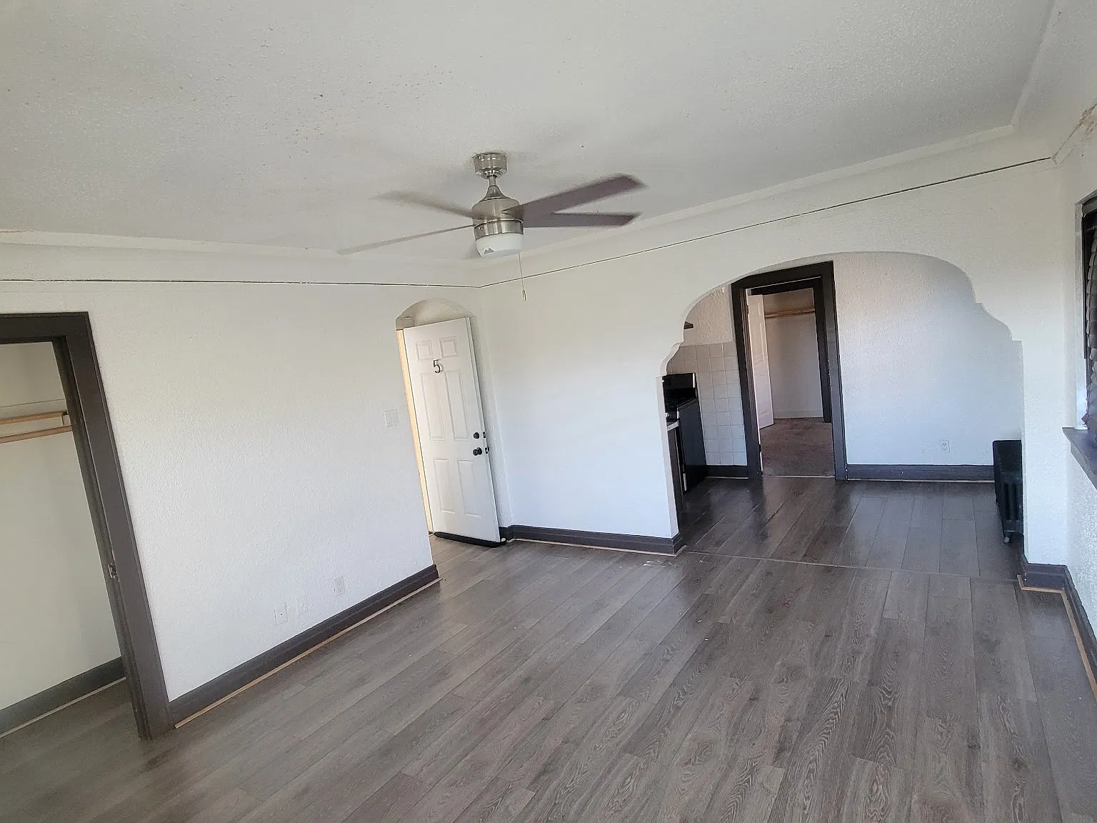 1 bed, $785 — Photo 3