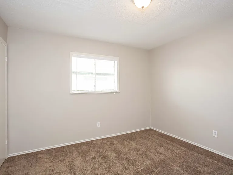 1817 Wren Dr — Photo 14