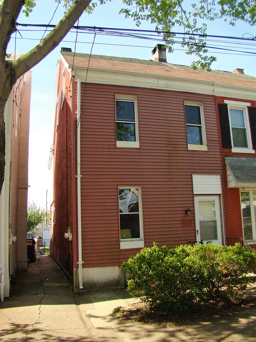 450 Cherry St photo 1