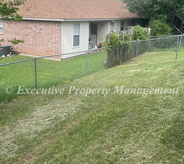 1140-1142 County Road 4804 — Photo 17