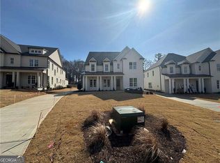 220 Suwanee Ave, Suwanee, GA