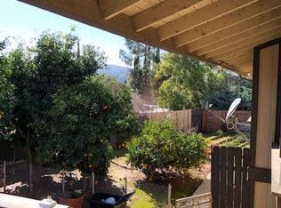 10640 N Almond Ave, Oak View, CA 93022