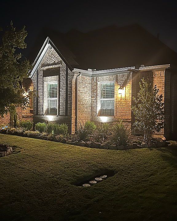 1st image of 304 Gibbons Creek Trl