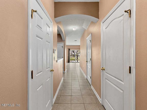 3rd image of 1525 Biscayne Bay Dr