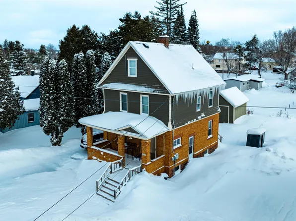 47764 Main St, Houghton, MI 49931