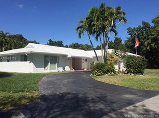 8425 SW 148th Dr, Palmetto Bay, FL 33158
