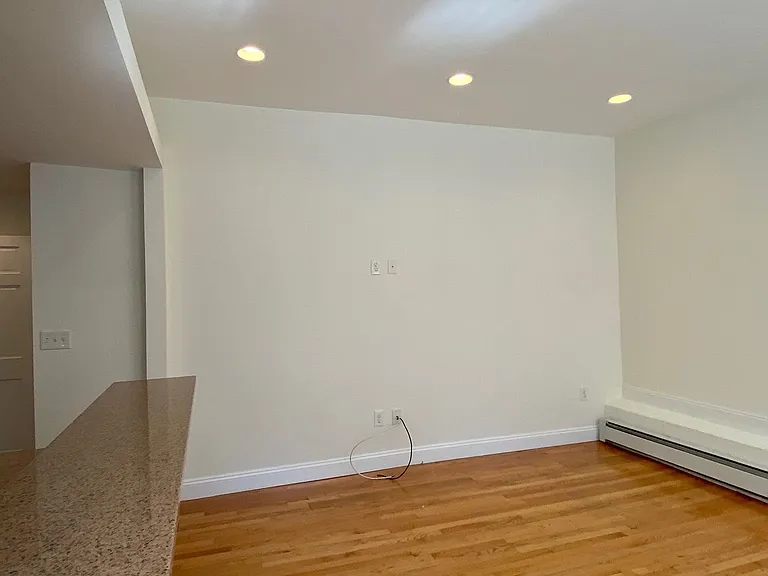 1322 Commonwealth Ave #3D — Photo 30