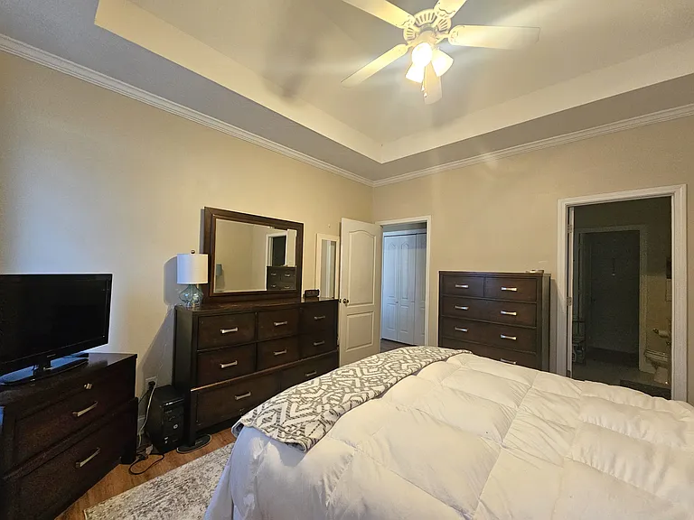 1413 Leigh Ct — Photo 9