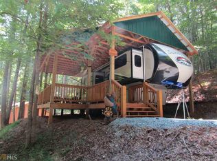 586 26th St #C, Ellijay, GA 30540