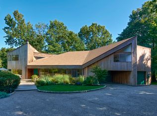 14 Harbor Ln, Rye, NY 10580