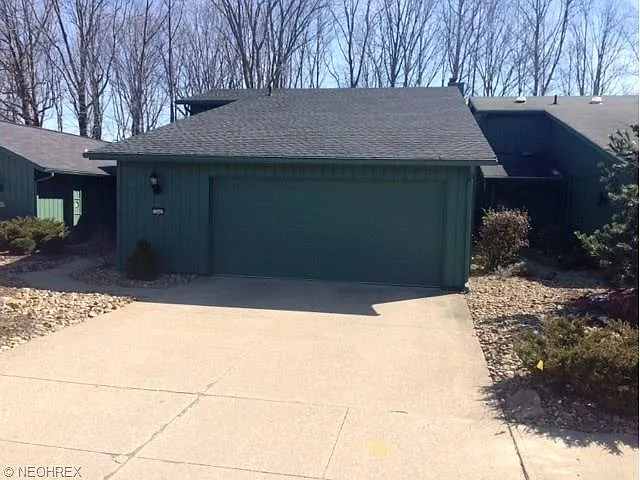 13445 Trails Edge Ct photo 1