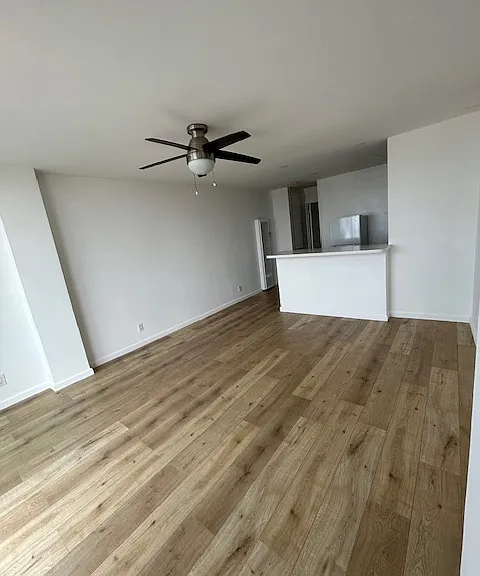 Beach House Apartments — Photo 26