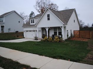 602 Davis Valley Dr, Columbia, TN 38401