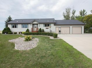 18 4th St N, Sabin, MN 56580