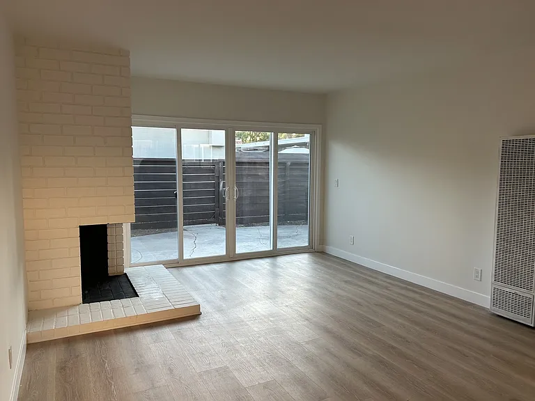 604 Madrid Ave #2326D — Photo 1