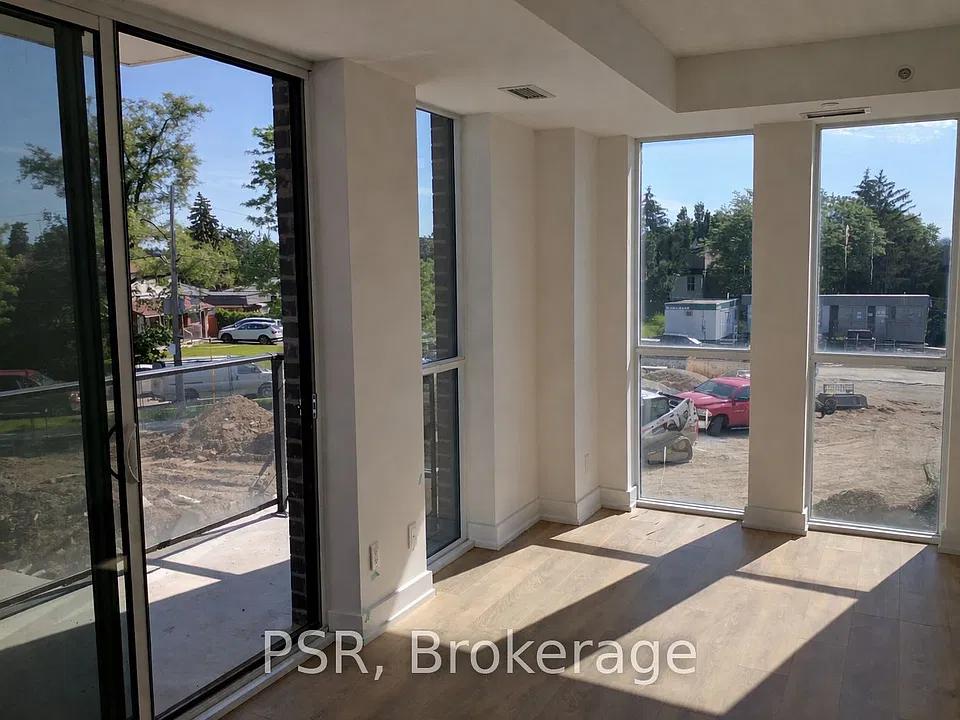 150 Fairview Mall Dr #211