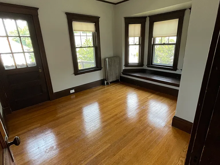 62 Adams St #62 — Photo 2