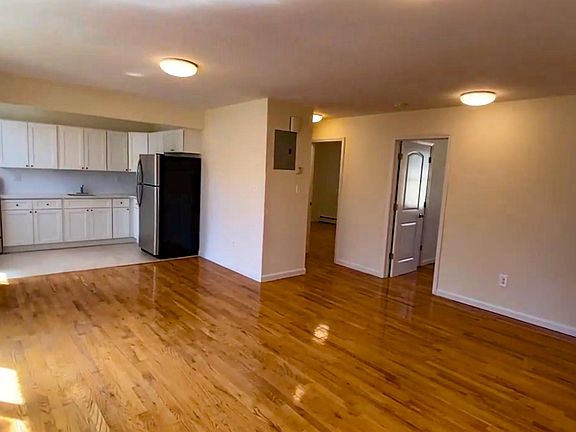 2nd image of 9810 197th St Floor 2