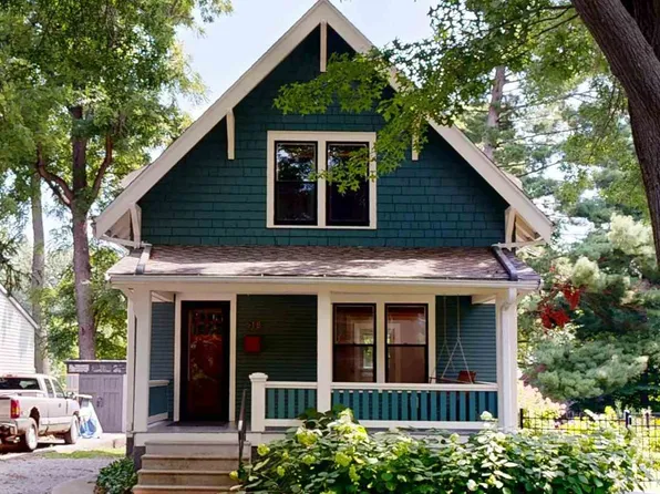 618 Grant St, Iowa City, IA 52240