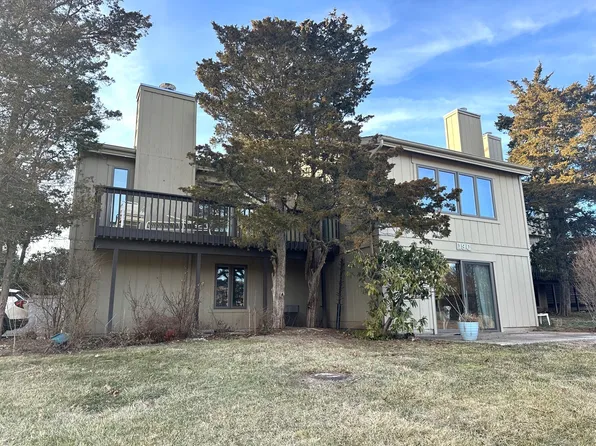 19 Pilgrim Harbor #C, Wallingford, CT 06492