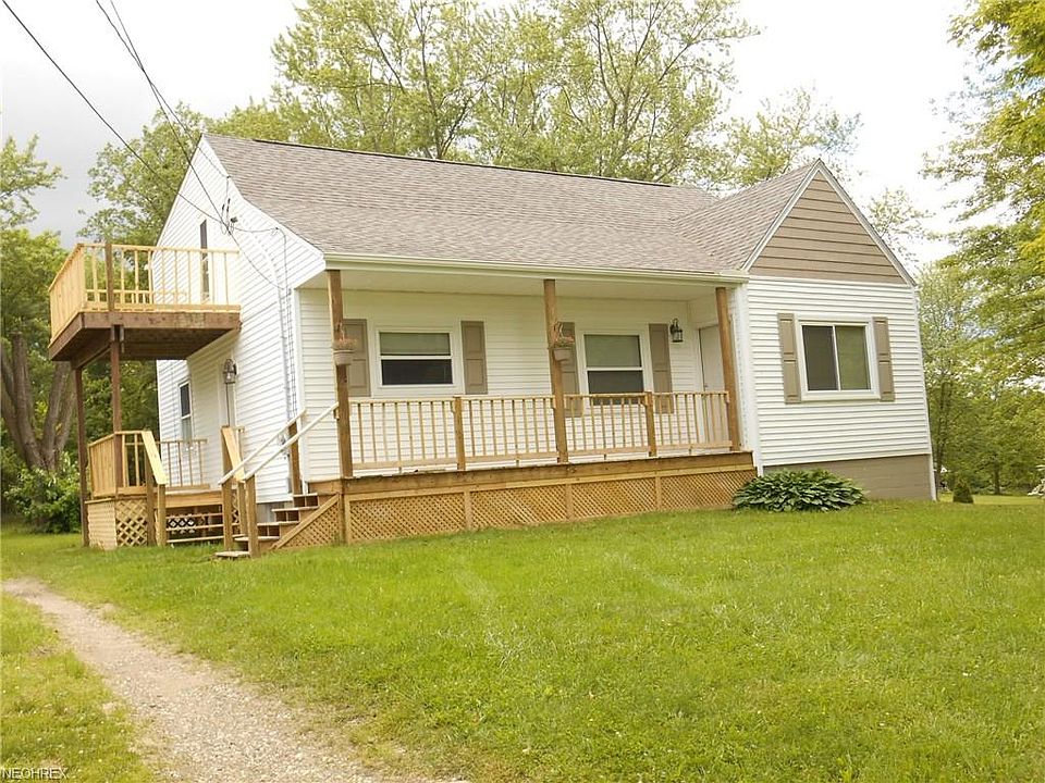 1st image of 646 Newton St
