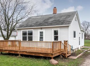 1520 Franklin St, Center Point, IA 52213