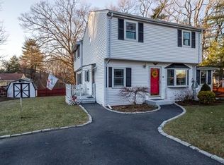 55 Oakwood Ave, Stoughton, MA 02072