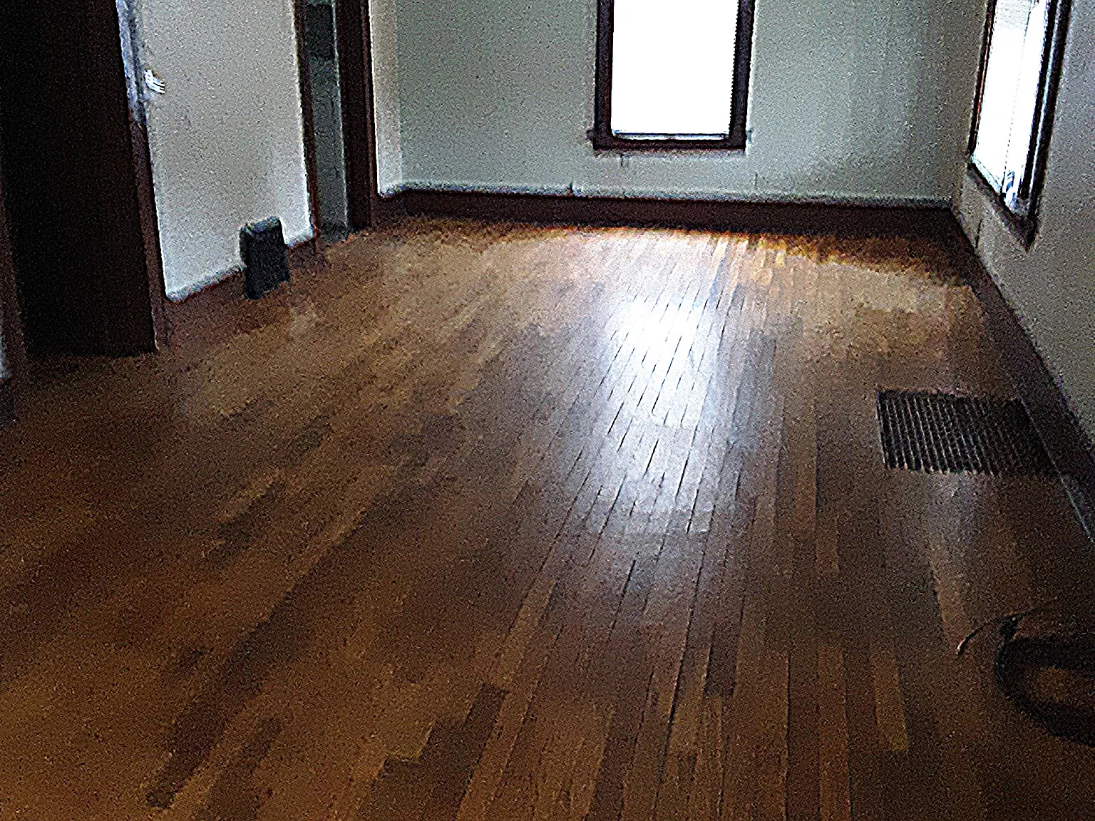 2 bed, 1200 sqft, $800 — Photo 1