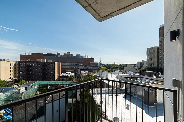 Rented by Leasing Management LLC | media 25