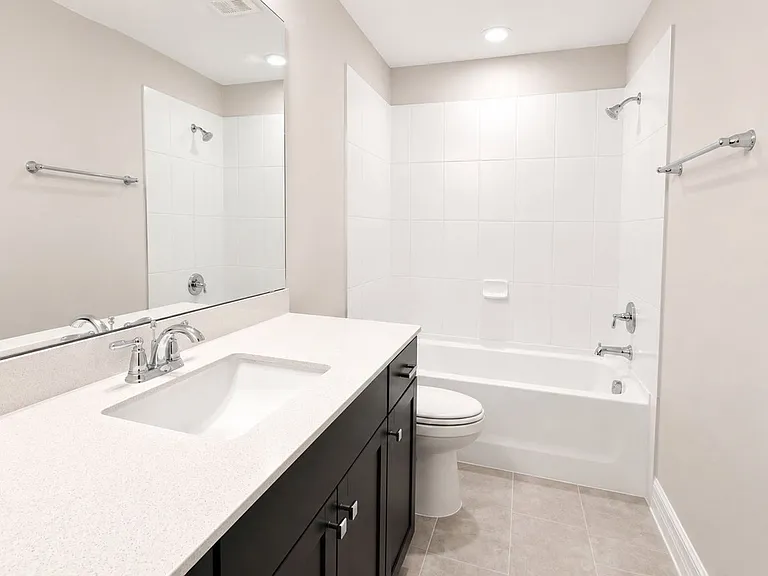 16628 Silver Brook Way — Photo 33
