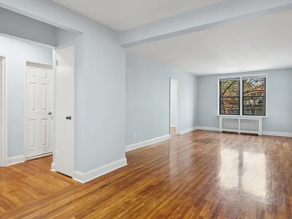 89-20 55th Avenue 3R image 1 of 11