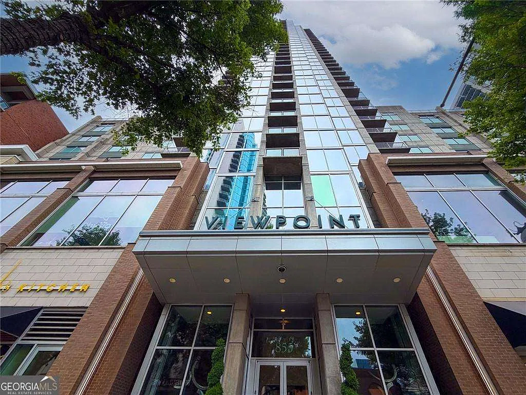 2 bed, 2.0 bath, 1216 sqft, $3,400 — Photo 1
