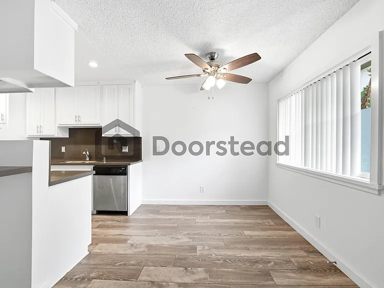 3541 Jasmine Ave #2 — Photo 3